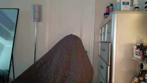 butterfly booty online show from March 9, 12:53 pm