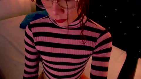 bycandy_ online show from September 26, 2:10 pm