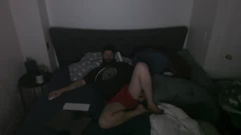 Snapshot of c2cmee chatting on December 4, 9:29 am c2cmee online show from December 4, 9:29 am