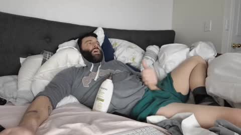 Snapshot of c2cmee chatting on January 28, 5:22 am c2cmee online show from January 28, 5:22 am