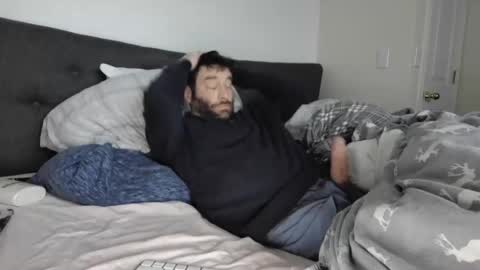 Snapshot of c2cmee chatting on February 6, 10:59 am c2cmee online show from February 6, 10:59 am