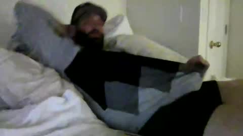 Snapshot of c2cmee chatting on November 23, 4:34 am c2cmee online show from November 23, 4:34 am