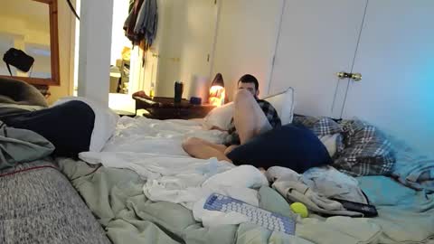 Snapshot of c2cmee chatting on March 12, 4:29 am c2cmee online show from March 12, 4:29 am