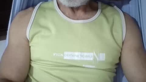 Snapshot of c4pt_iv4n0v chatting on February 21, 12:27 am Ivan Iv4n0v online show from February 21, 12:27 am