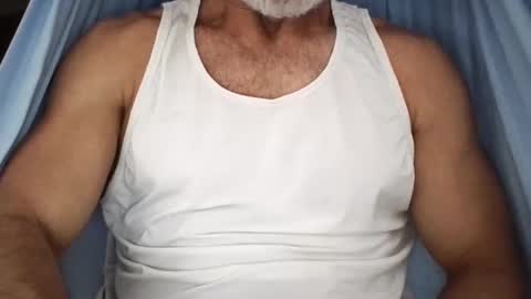 Snapshot of c4pt_iv4n0v chatting on February 22, 1:24 pm Ivan Iv4n0v online show from February 22, 1:24 pm