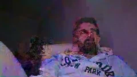 Snapshot of c534963 chatting on December 19, 9:17 pm supersperm online show from December 19, 9:17 pm