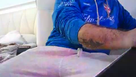 Snapshot of c534963 chatting on December 27, 12:23 pm supersperm online show from December 27, 12:23 pm