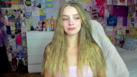 Emily  online show from September 25, 5:38 pm