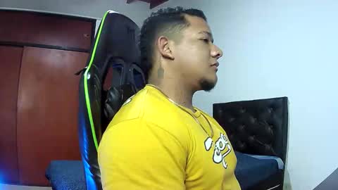 caballerozodi online show from October 31, 10:44 pm