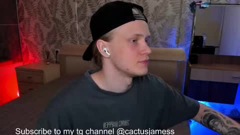 James online show from October 10, 7:02 pm