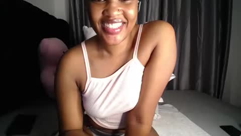 Snapshot of cadercey_kimmy01 chatting on February 21, 4:37 pm EVA online show from February 21, 4:37 pm