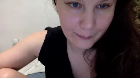 Lamb online show from March 31, 5:57 pm