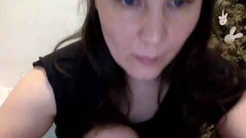 Snapshot of caffeinated_lamb chatting on April 19, 6:10 pm Lamb online show from April 19, 6:10 pm