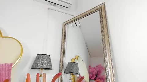 Cahitlin  online show from October 12, 6:23 am