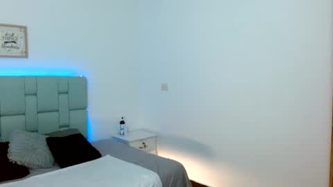 Cailyn Independent model online show from December 5, 6:22 pm