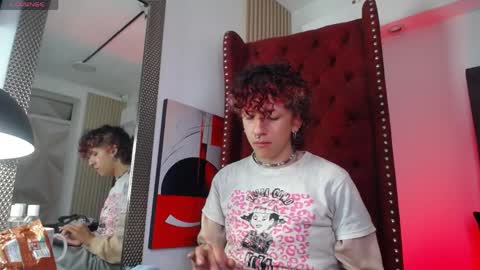 Cain  online show from April 9, 4:01 am