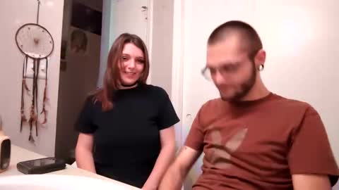 caitberrycough online show from January 14, 5:46 am