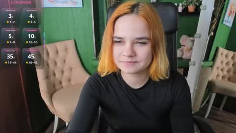 Gina online show from November 5, 8:25 am