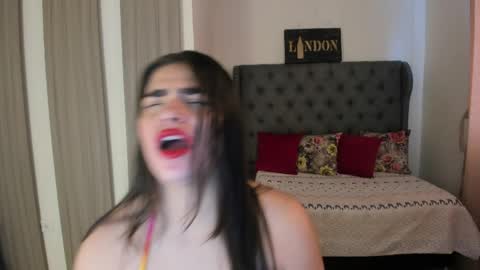 caitlingomez0 online show from March 27, 2:06 pm