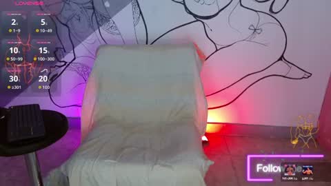 Snapshot of caius_bigcock1 chatting on June 14, 12:18 pm caius online show from June 14, 12:18 pm