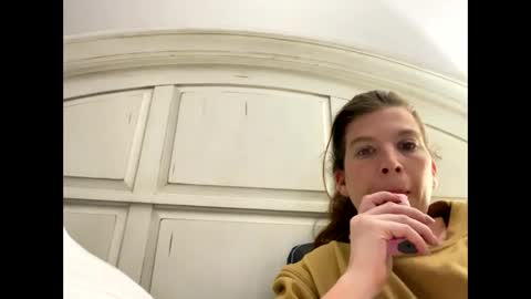 Snapshot of cajunbabe247 chatting on April 3, 6:11 am cajunbabe247 online show from April 3, 6:11 am