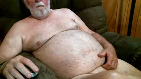 Snapshot of cajungrey75 chatting on June 16, 12:08 pm cajungrey online show from June 16, 12:08 pm