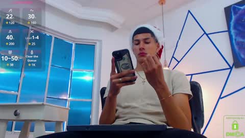 Snapshot of calavalerio chatting on December 10, 8:05 pm Valerio online show from December 10, 8:05 pm