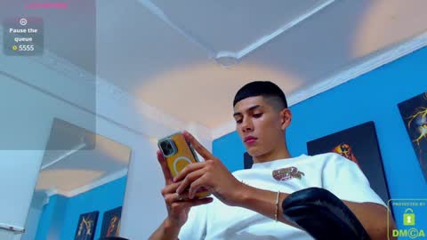 Snapshot of calavalerio chatting on January 8, 8:18 pm Valerio online show from January 8, 8:18 pm