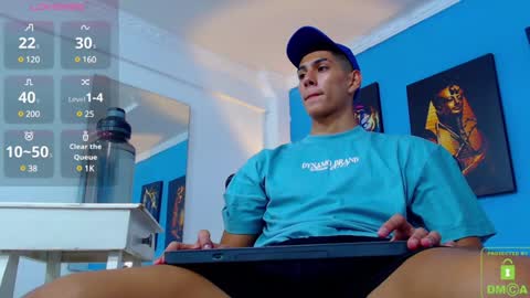 Snapshot of calavalerio chatting on January 9, 8:22 pm Valerio online show from January 9, 8:22 pm