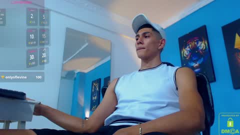 Snapshot of calavalerio chatting on January 17, 11:40 pm Valerio online show from January 17, 11:40 pm