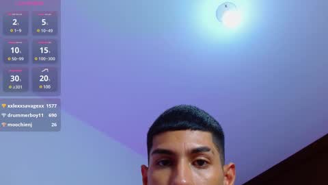 Snapshot of calavalerio chatting on February 13, 10:54 pm Valerio online show from February 13, 10:54 pm