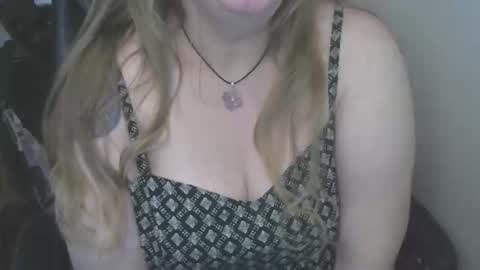 Calie online show from March 31, 12:45 am