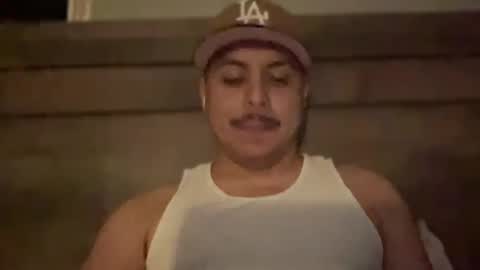 Snapshot of cali_boy818 chatting on December 9, 3:50 am . online show from December 9, 3:50 am