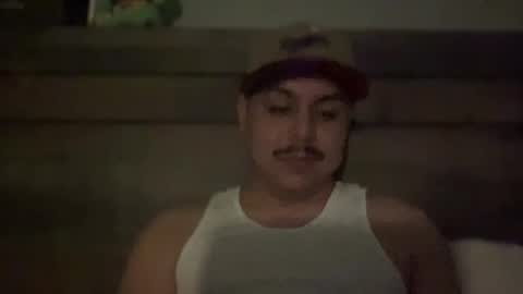 Snapshot of cali_boy818 chatting on February 1, 6:32 am . online show from February 1, 6:32 am