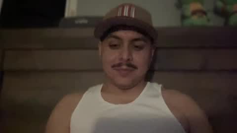 Snapshot of cali_boy818 chatting on February 16, 8:10 am . online show from February 16, 8:10 am