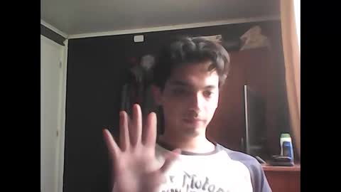 Snapshot of caligula_99 chatting on October 8, 7:00 pm Calgula online show from October 8, 7:00 pm