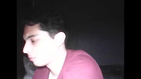 Snapshot of caligula_99 chatting on December 16, 1:43 am Calgula online show from December 16, 1:43 am