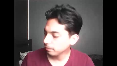 Snapshot of caligula_99 chatting on December 18, 7:20 pm Calgula online show from December 18, 7:20 pm