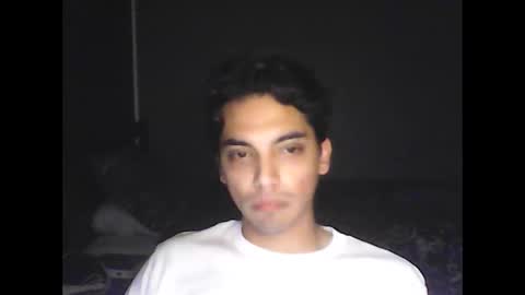 Snapshot of caligula_99 chatting on February 25, 1:04 am Calgula online show from February 25, 1:04 am