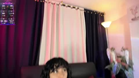  Caliope Moreau  online show from October 9, 11:58 pm