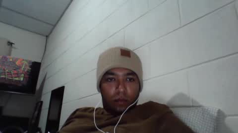 Snapshot of calipso1222 chatting on February 4, 3:22 am calipso1222 online show from February 4, 3:22 am