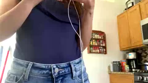 calishop1 online show from March 24, 7:30 pm