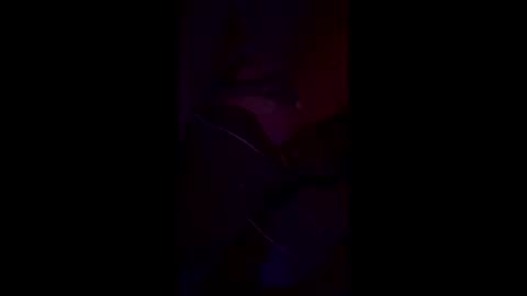 Snapshot of calishop1 chatting on May 12, 4:09 am calishop1 online show from May 12, 4:09 am