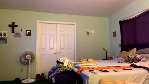 Snapshot of calitime760 chatting on February 20, 12:52 am calitime760 online show from February 20, 12:52 am