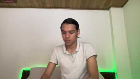 Mateo online show from December 2, 10:42 am