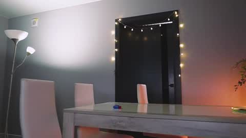 Callista online show from November 24, 8:30 pm