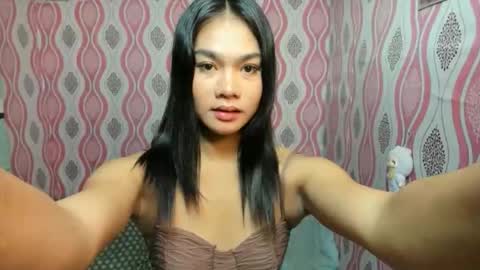 bella online show from October 8, 9:18 am