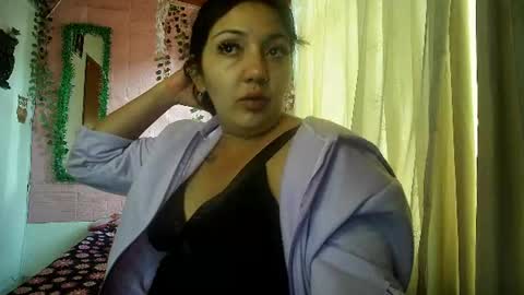 Snapshot of callme_lolas chatting on July 20, 7:49 pm paula online show from July 20, 7:49 pm