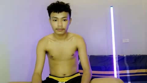 Snapshot of callmebabyceejay_ chatting on March 30, 8:48 am Ceejay online show from March 30, 8:48 am