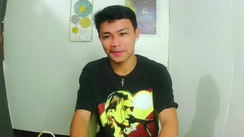 Snapshot of callmebabyceejay_ chatting on May 4, 12:28 am Ceejay online show from May 4, 12:28 am